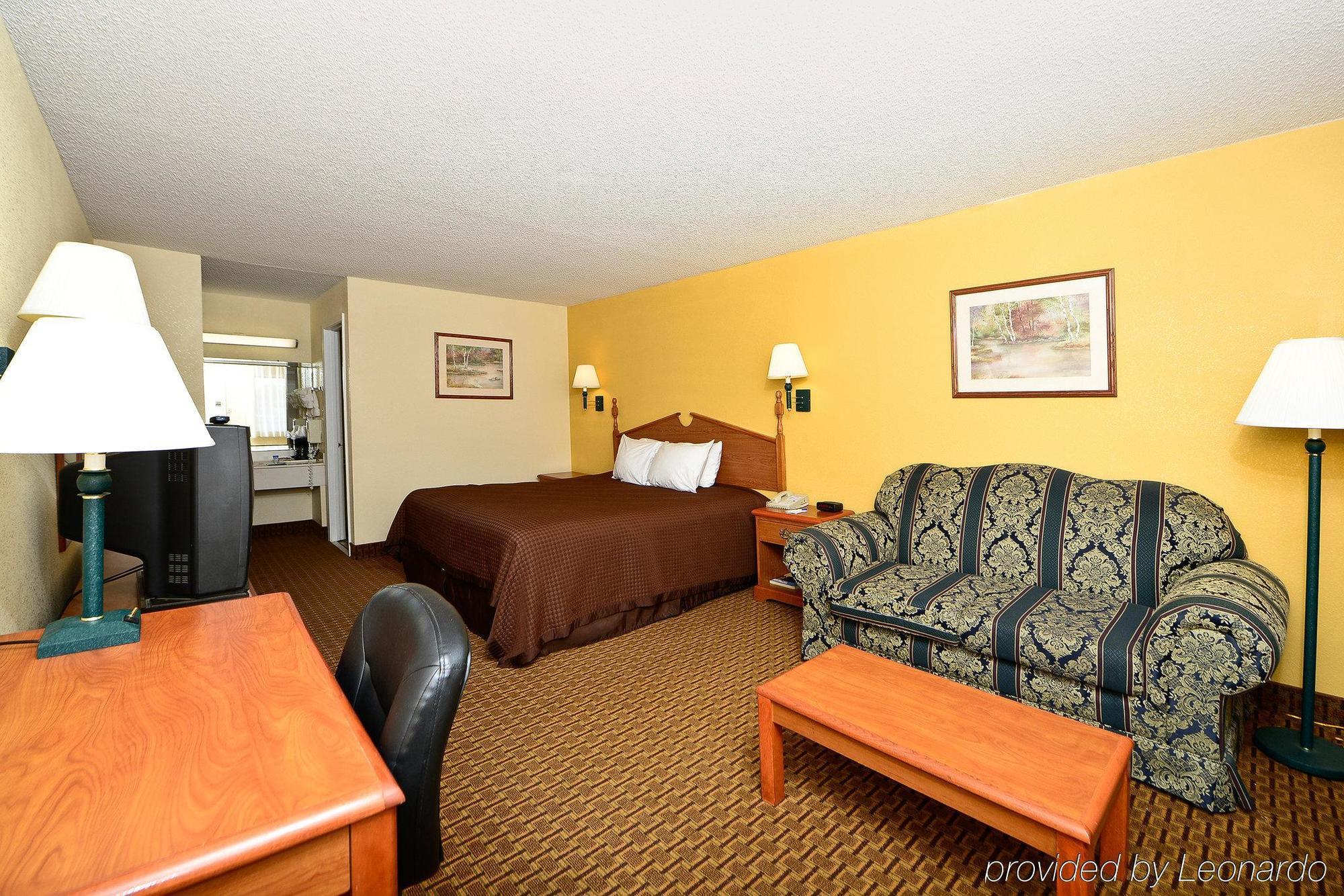 Red Roof Inn Muscle Shoals Bagian luar foto
