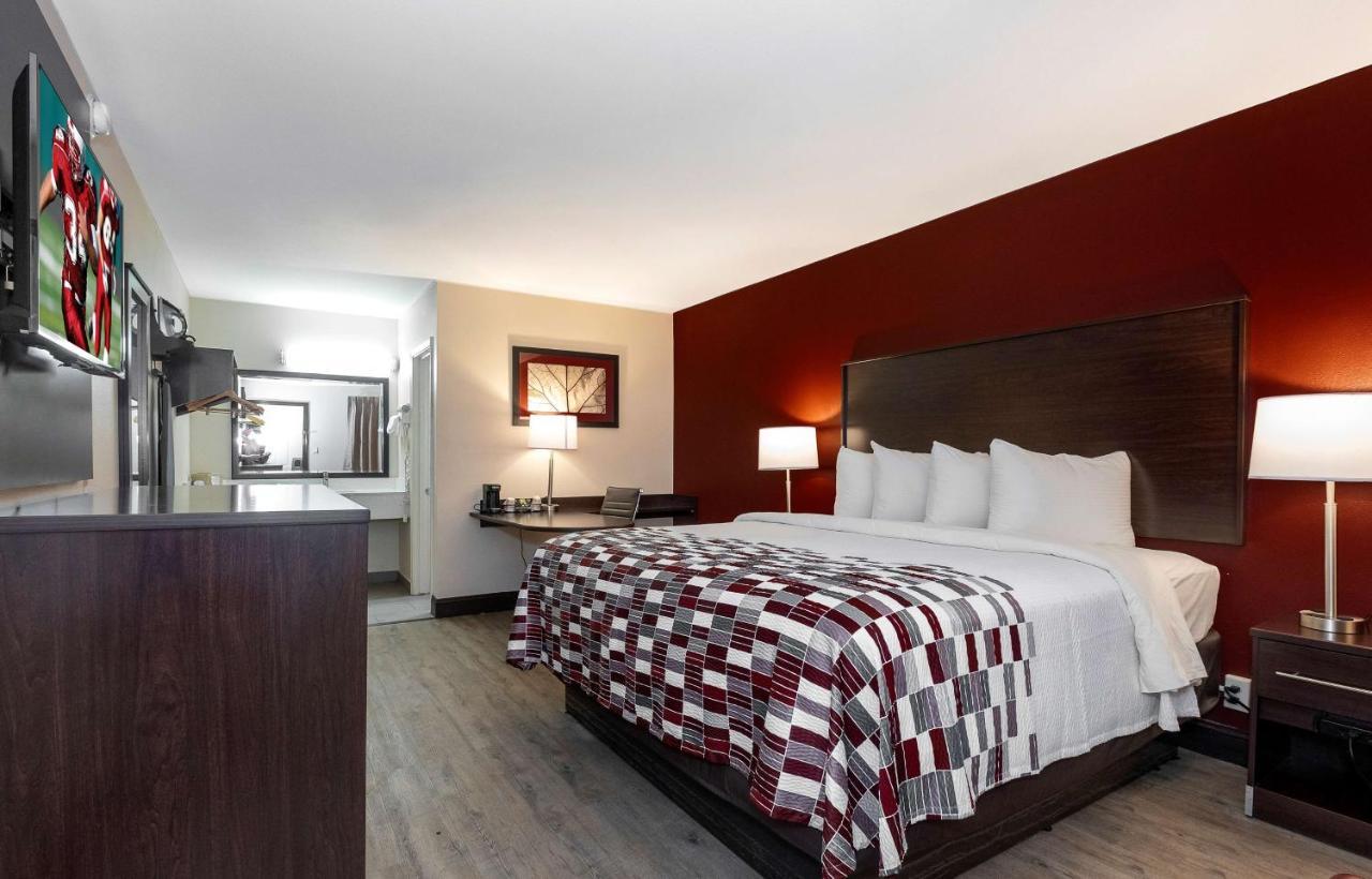 Red Roof Inn Muscle Shoals Bagian luar foto